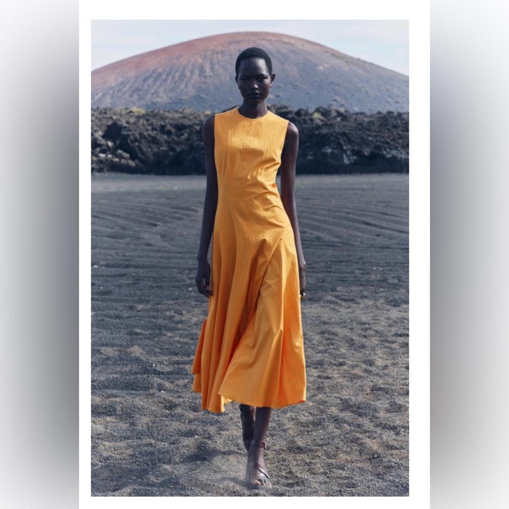 MIDI SWING DRESS ZW COLLECTION ORANGE. SIZE MEDIUM
